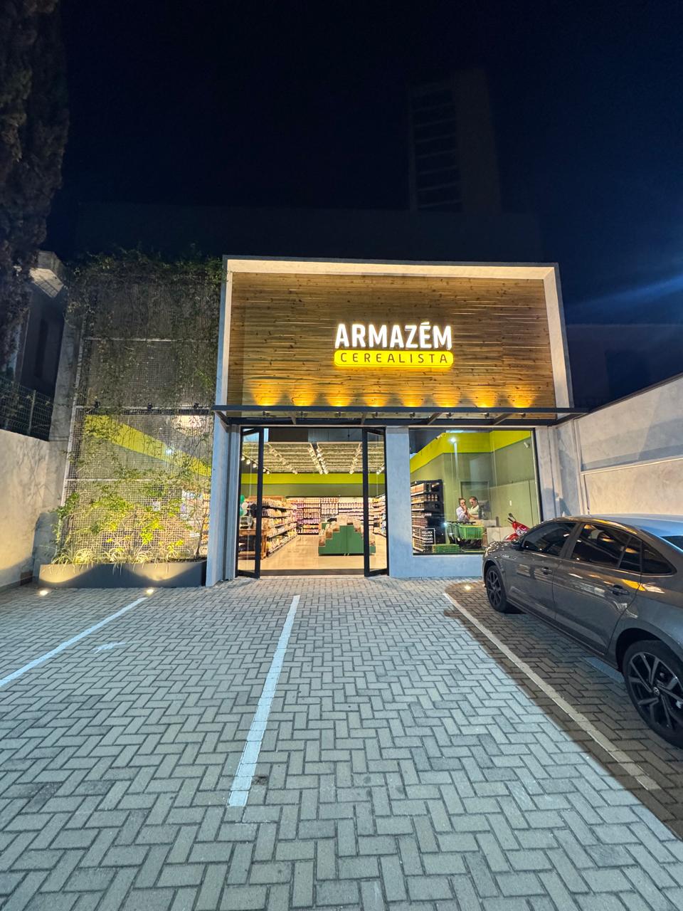 fora-armazem.jpg